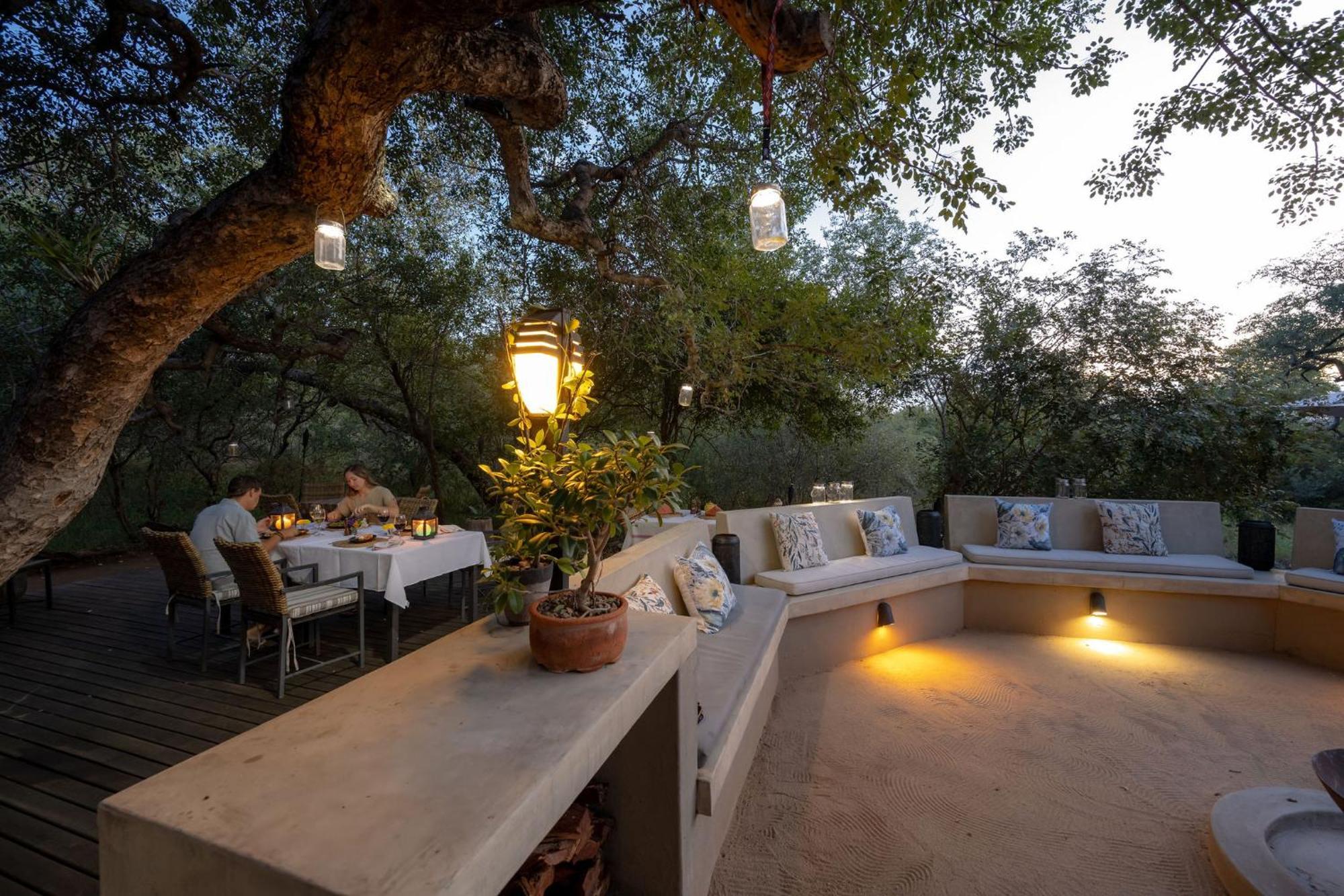 Rafiki Bush Lodge Ходспруит Екстериор снимка