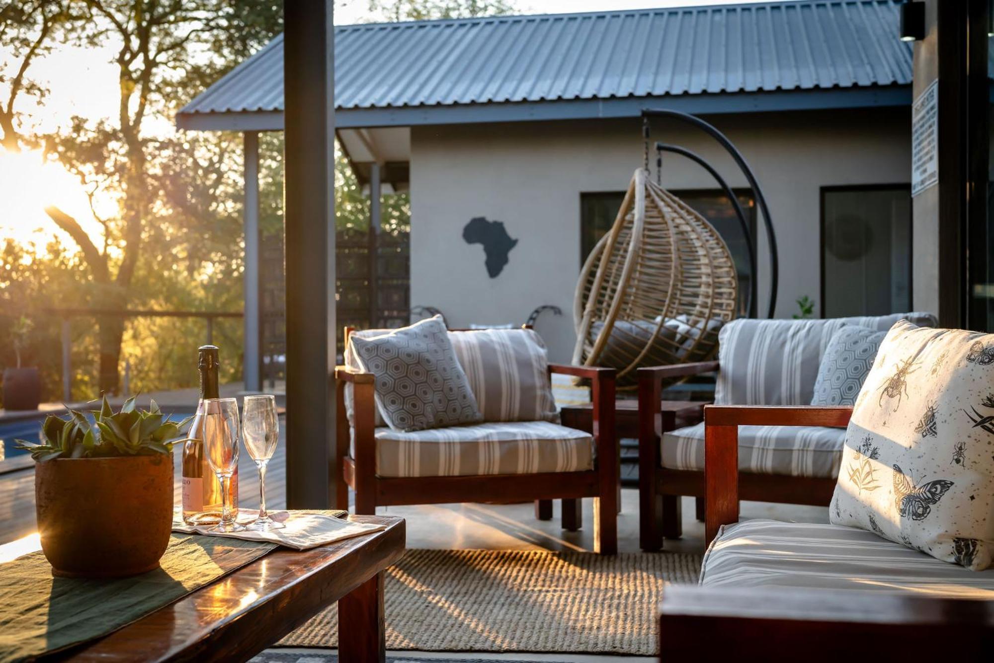 Rafiki Bush Lodge Ходспруит Екстериор снимка
