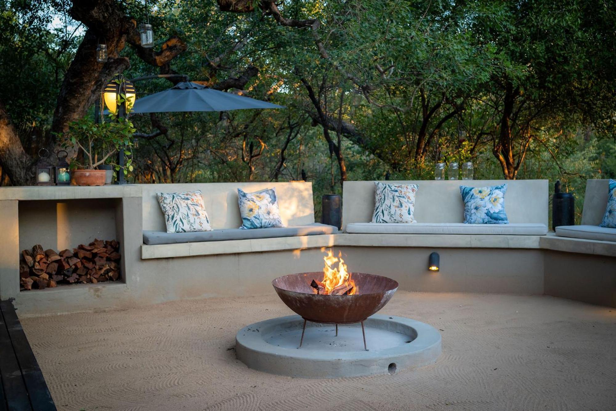Rafiki Bush Lodge Ходспруит Екстериор снимка